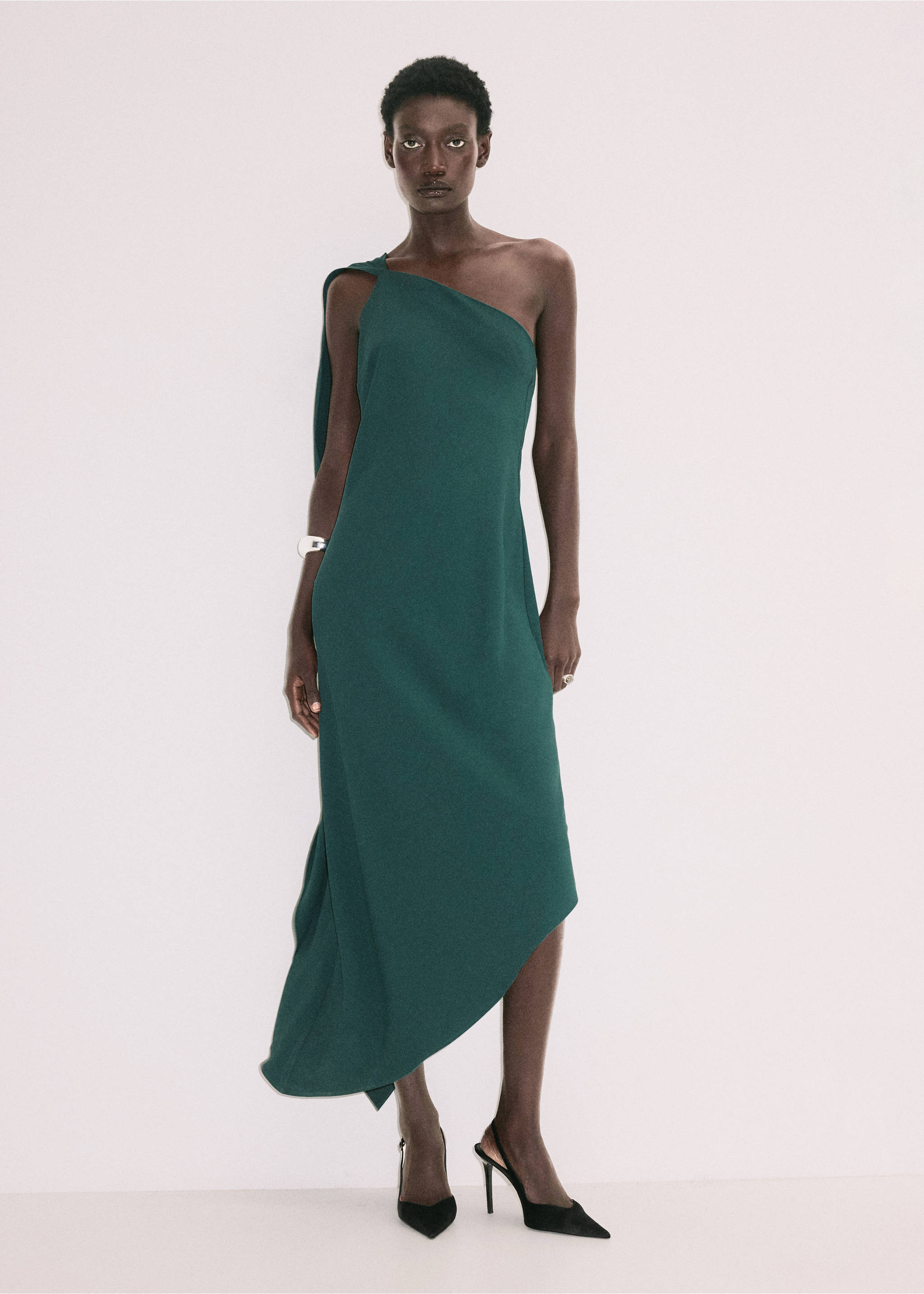 Dark green one-shoulder midi dress with an asymmetrical hem and draped shoulder detail., Green. Ref: 37061468-00.