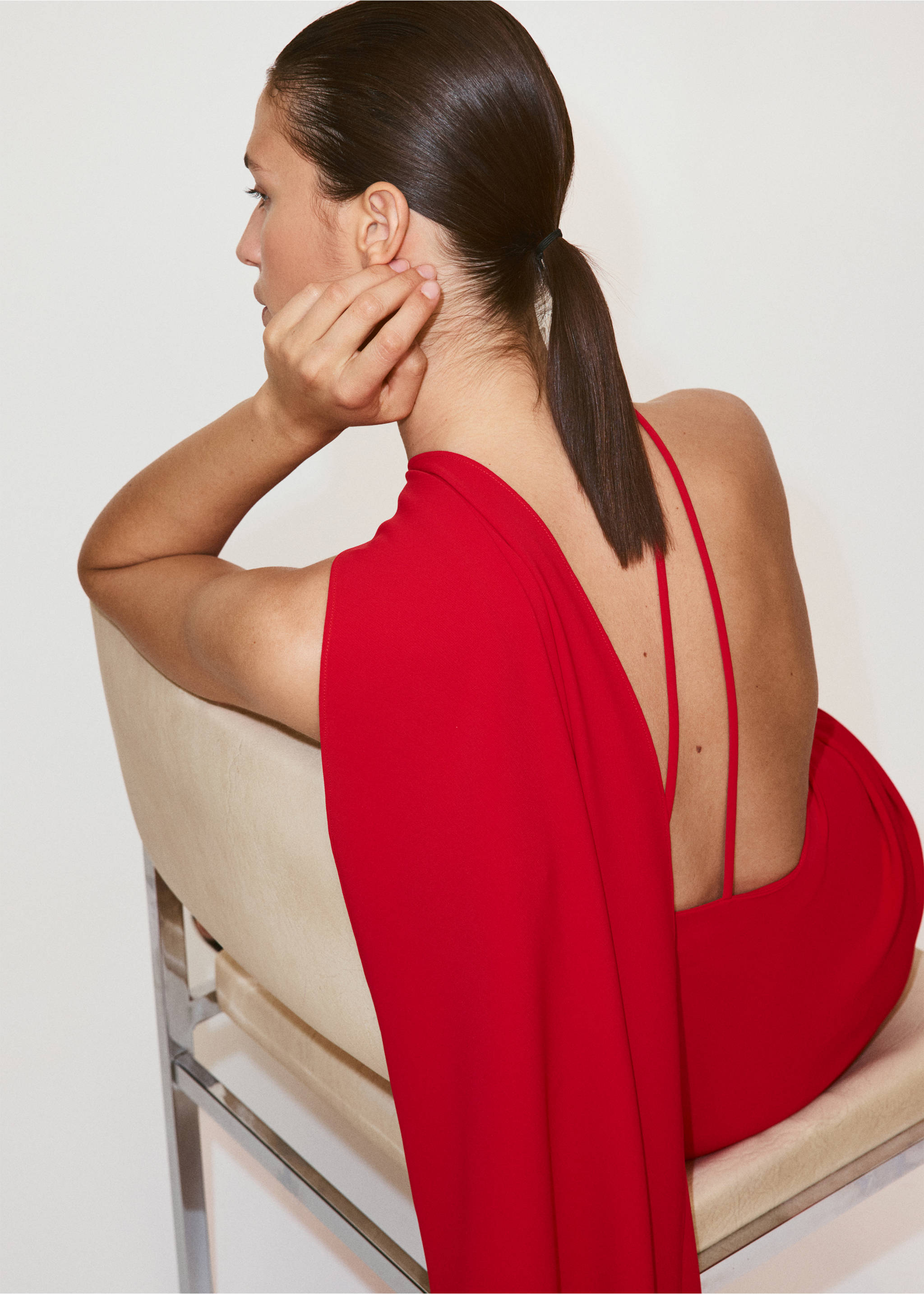 Robe asymétrique foulard - Détail de l'article 4, Rouge. Ref: 37061468-01.