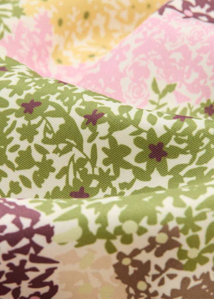 Floral print scarf — Maroon