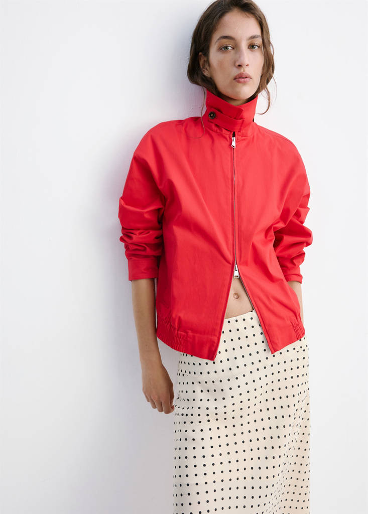 Polka dot skirt with asymmetric hem — Ecru