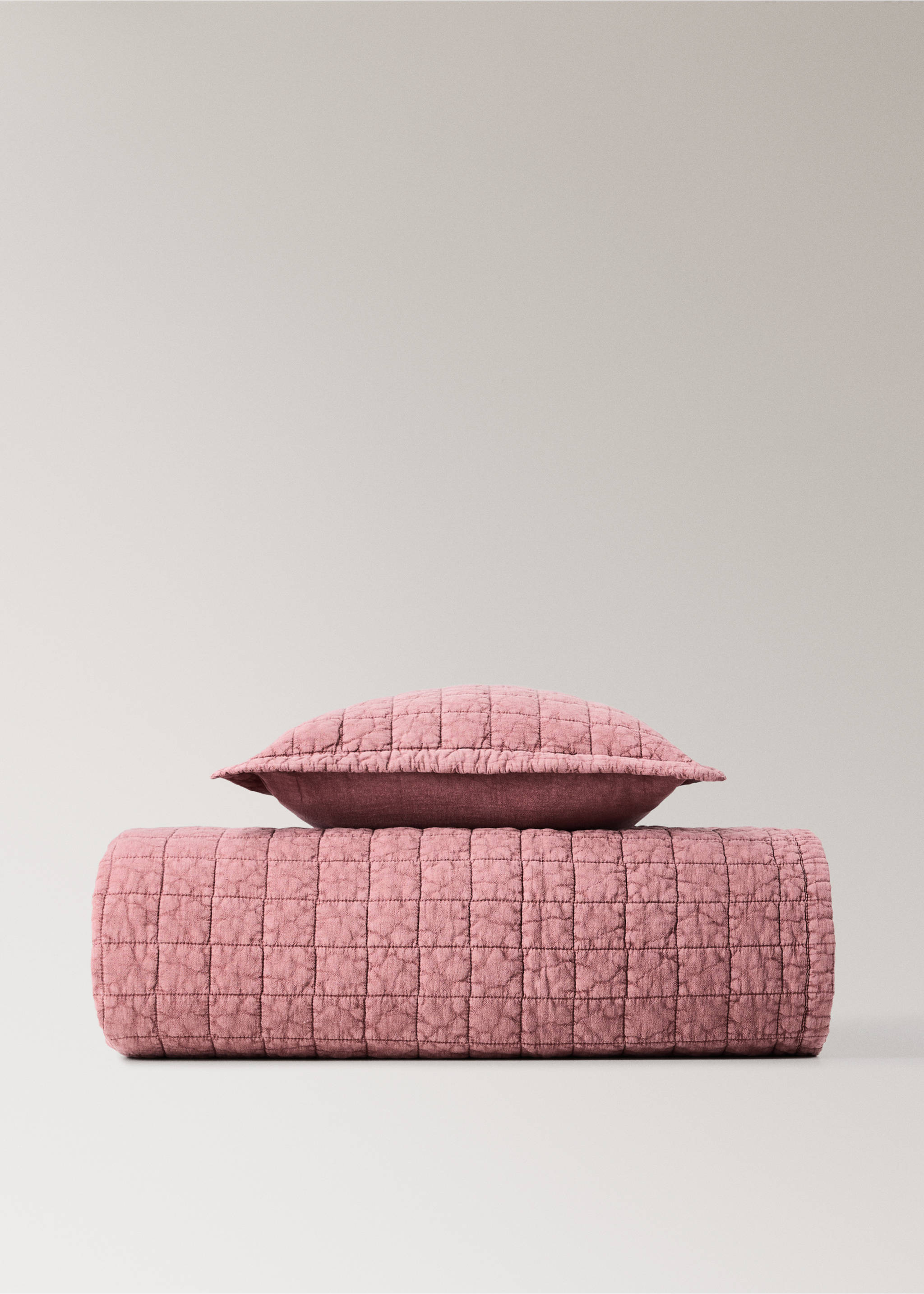 Cot bed quilt cotton quilted checks - Details of the article 3, Coral Red. Ref: 37061485-00.