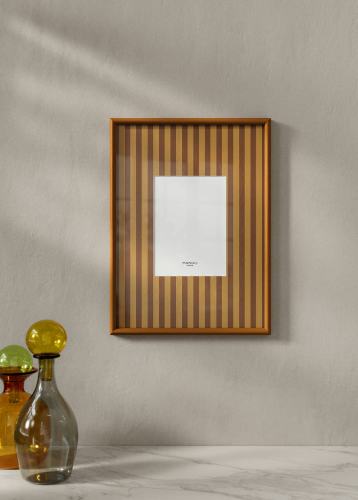 Medium striped wooden photo frame — Ochre