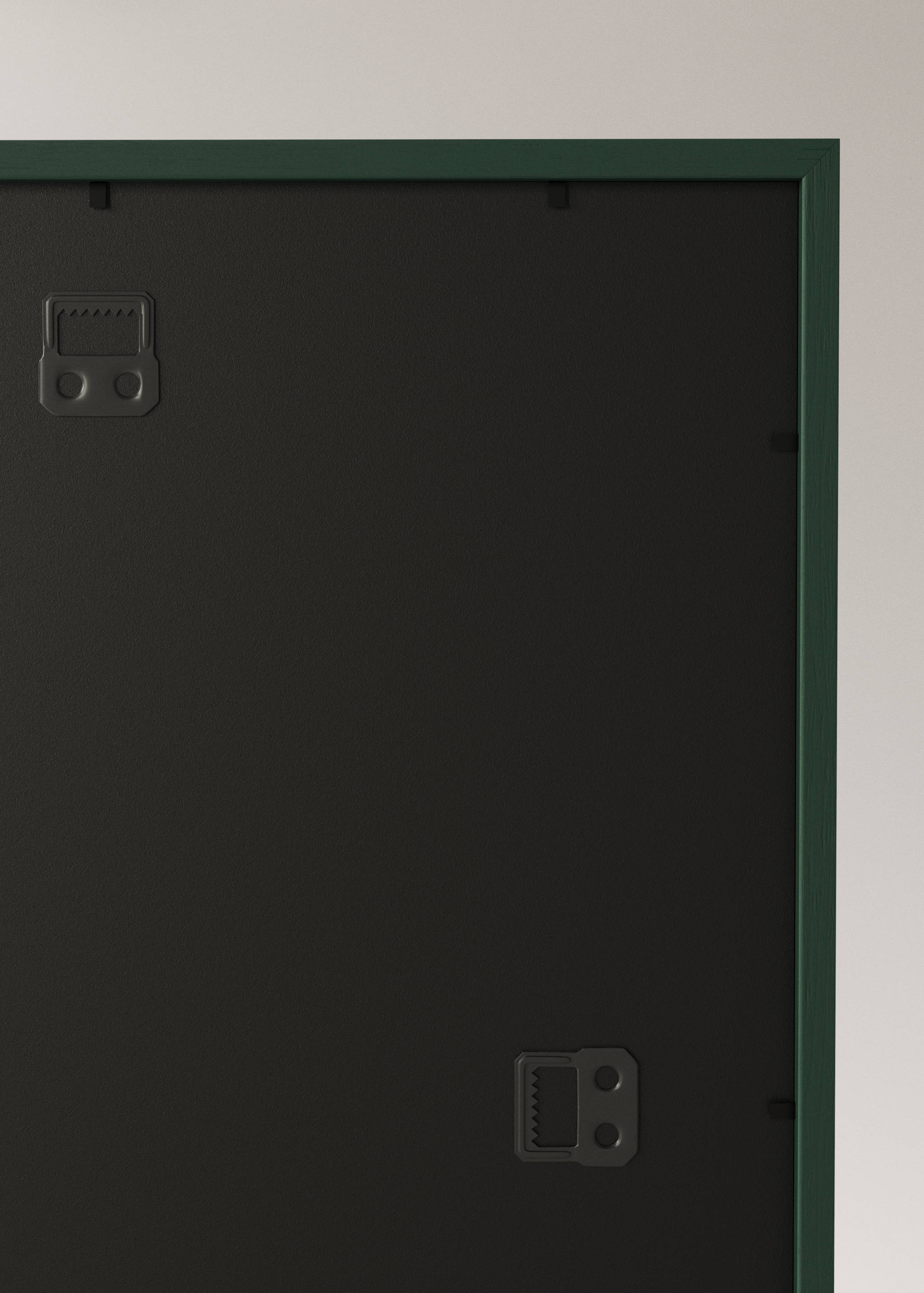 Medium-sized wooden frame with a striped design - Details of the article 2