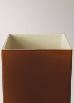 Small 100% ceramic vase — Brown 2
