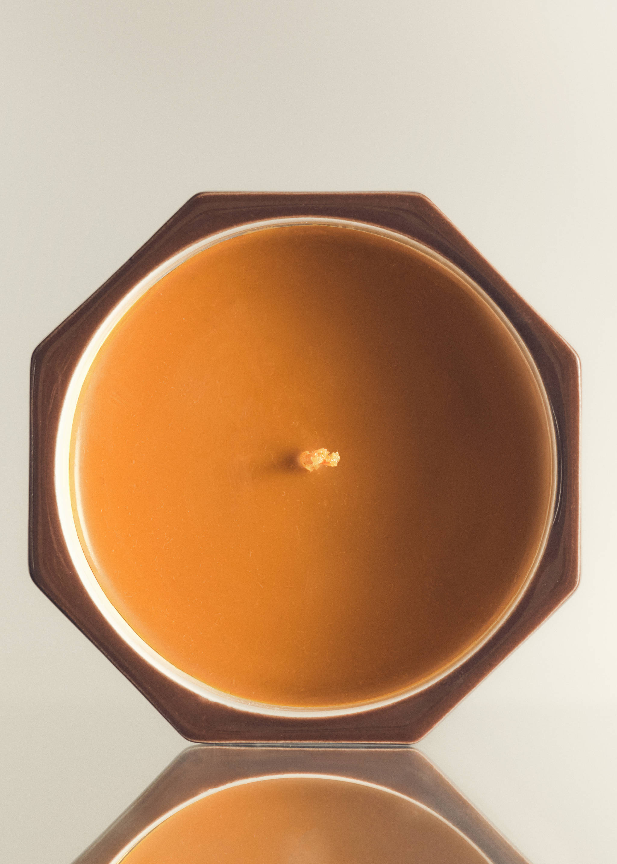 Bougie en faïence hexagonale - Détail de l'article 5
