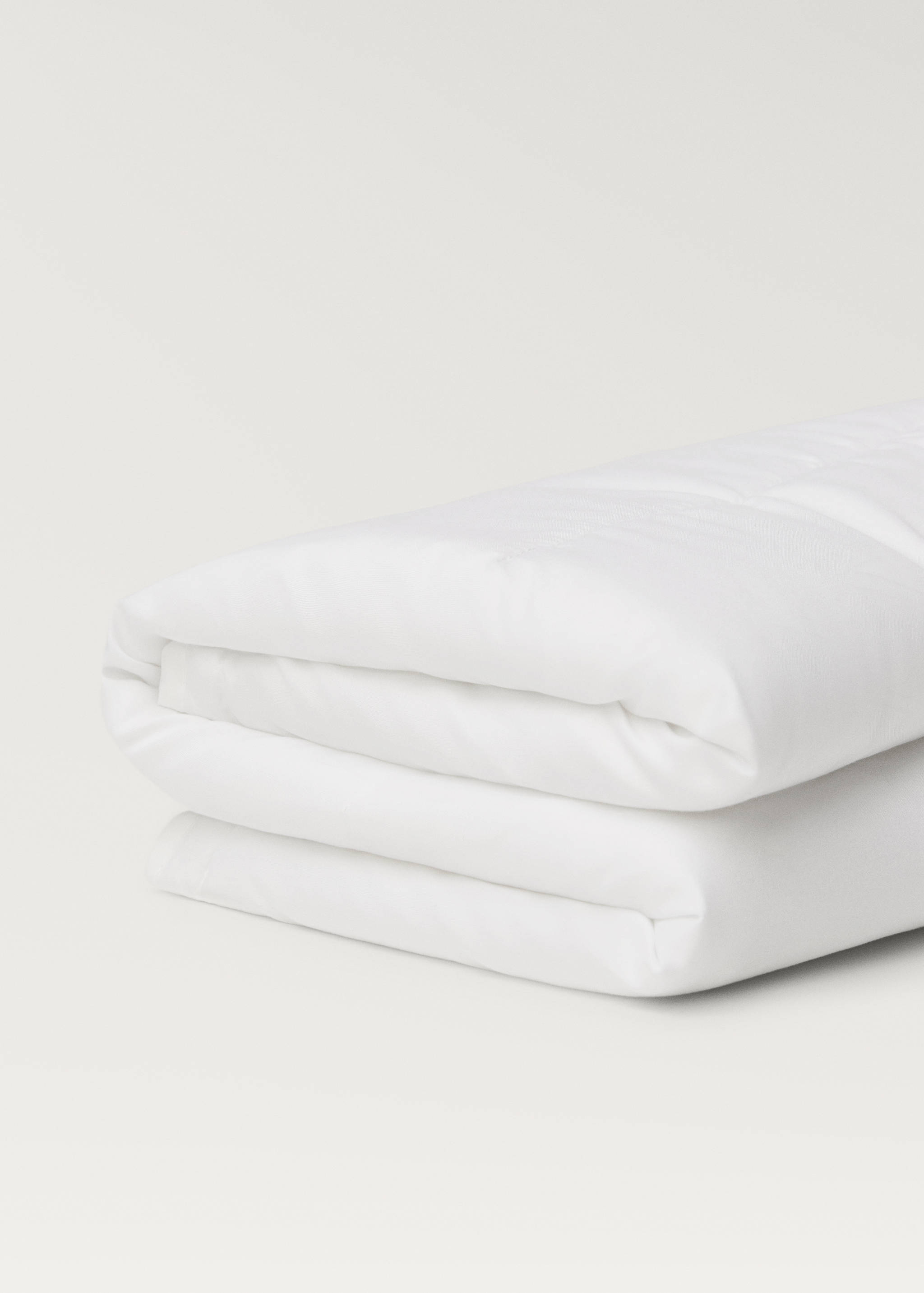 125gr/m2 microfibre duvet filling for 135/140cm bed - Details of the article 4