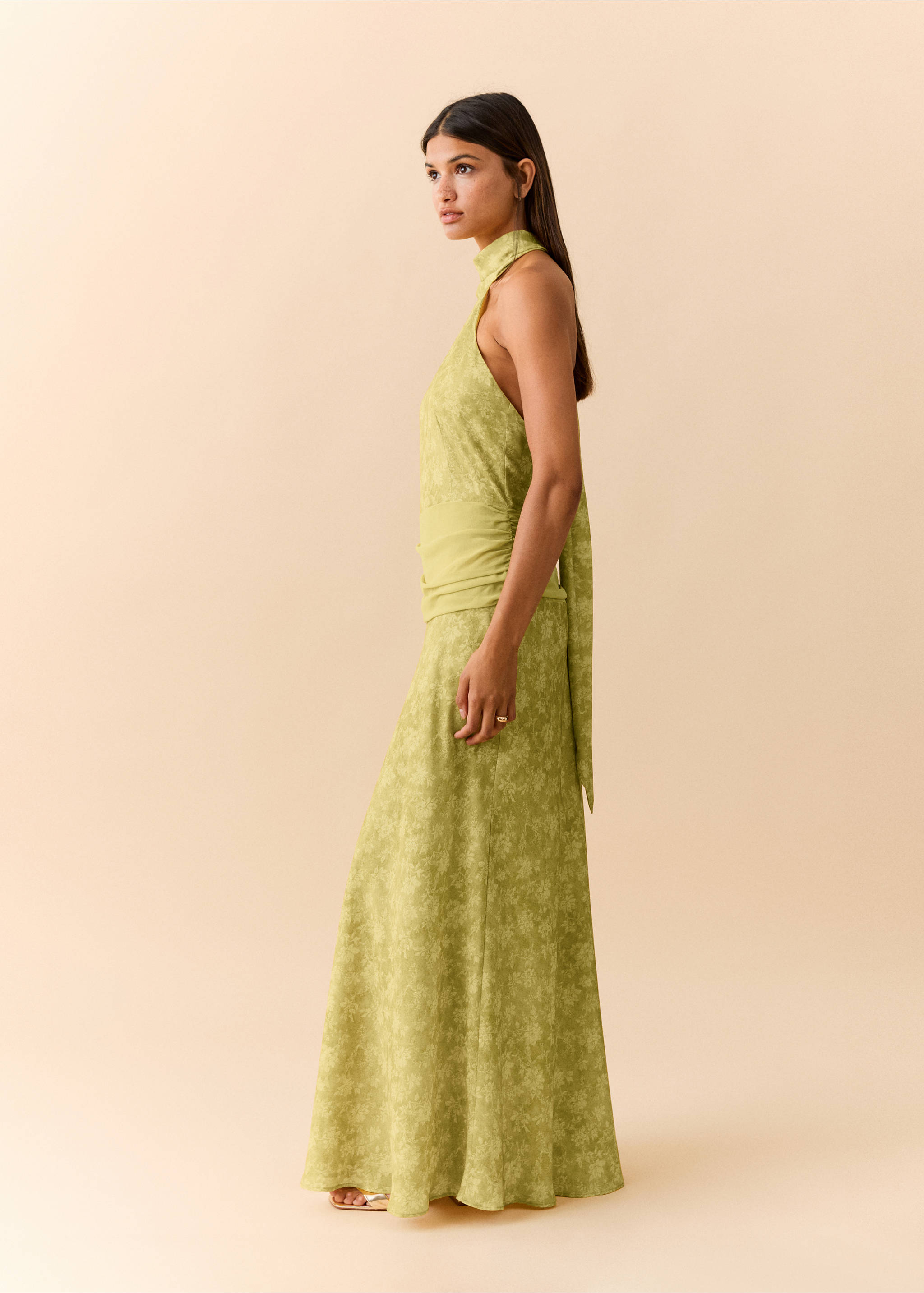 Halter-neck open-back dress - Medium plane, Lime. Ref: 37061541-00.