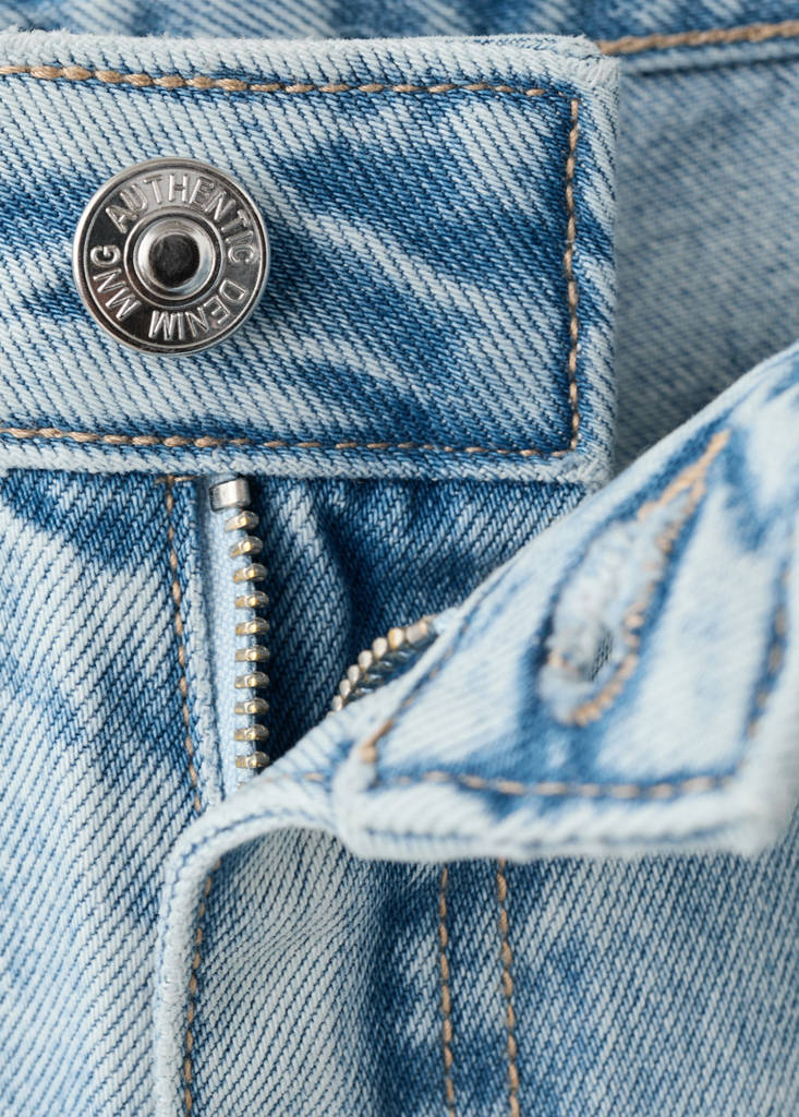 Mid-rise straight jeans — Medium Blue