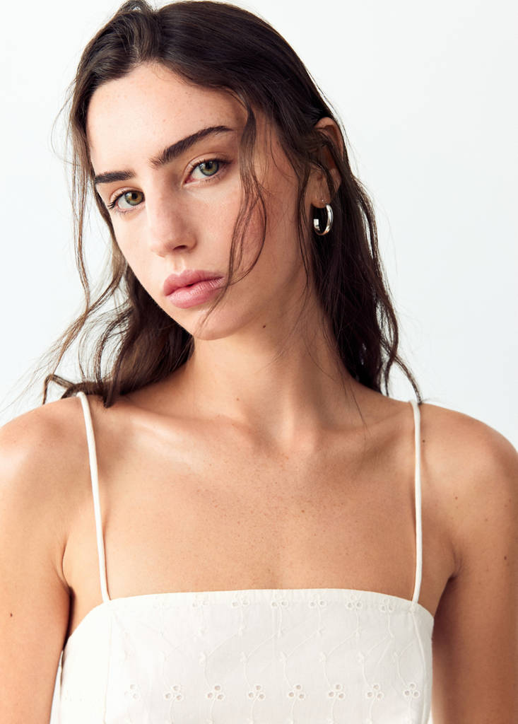 Embroidered cut-out dress - thumbnail 5