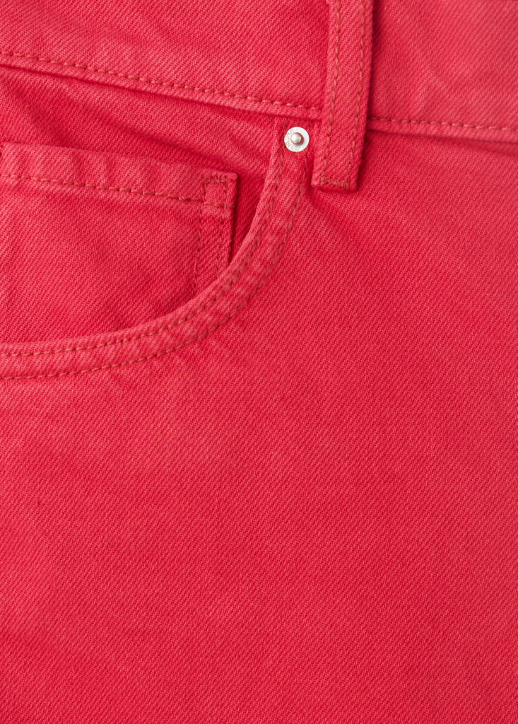 High-rise denim shorts — Red