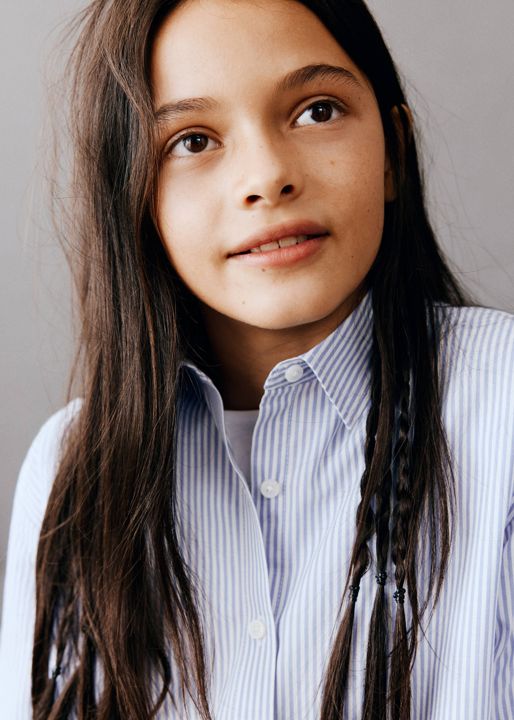 Cotton shirt with a shirt collar - Details of the article 1
