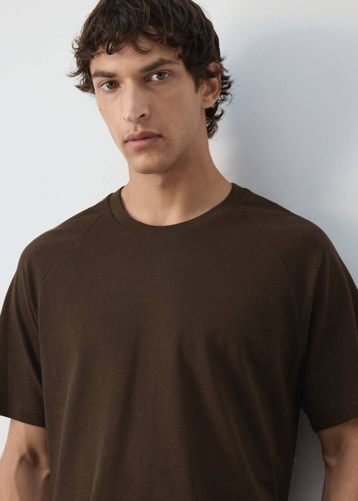 Relaxed fit cotton-linen blend T-shirt — Chocolate
