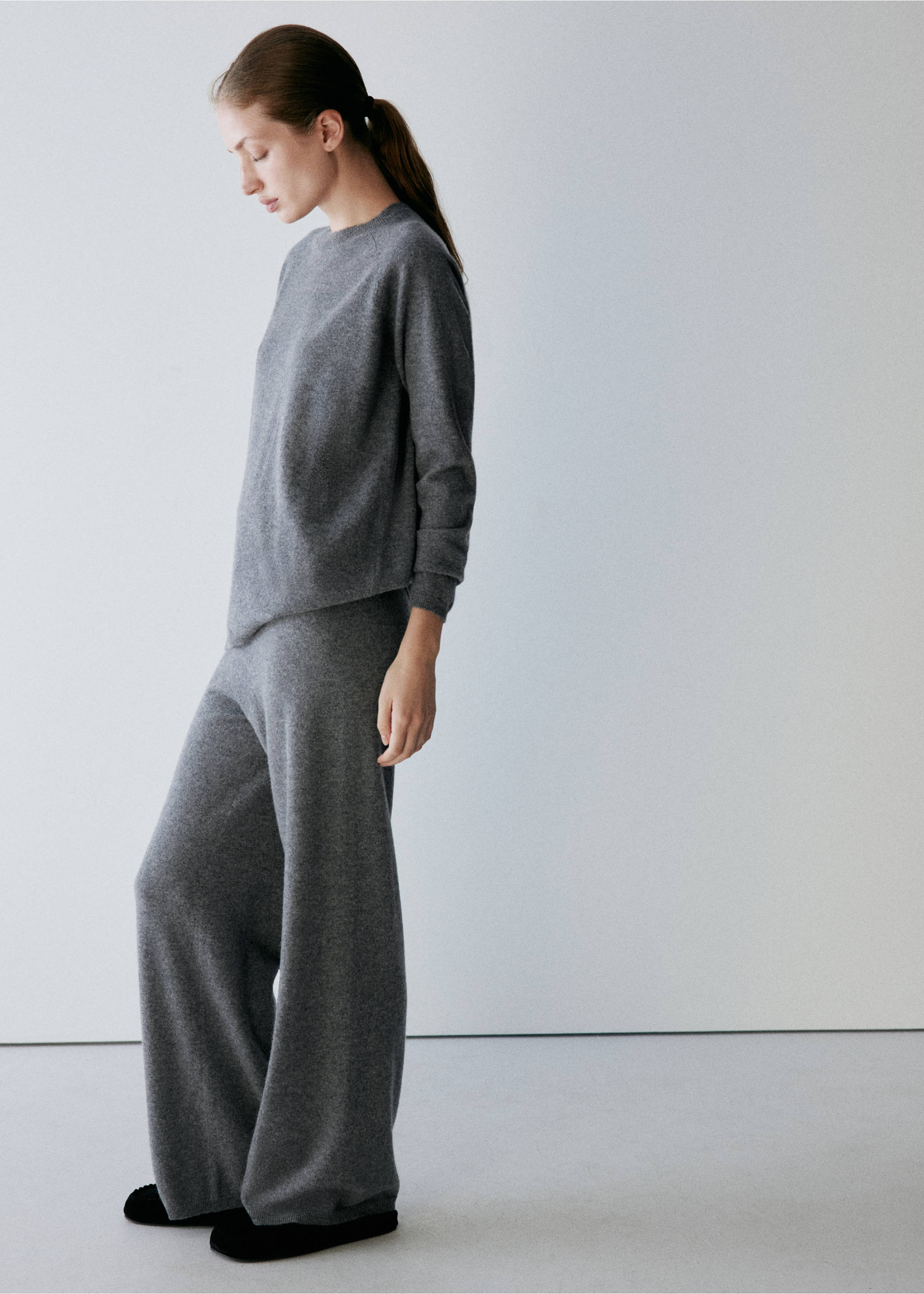 100% cashmere sweater - General plane, Grey. Ref: 37062900-00.