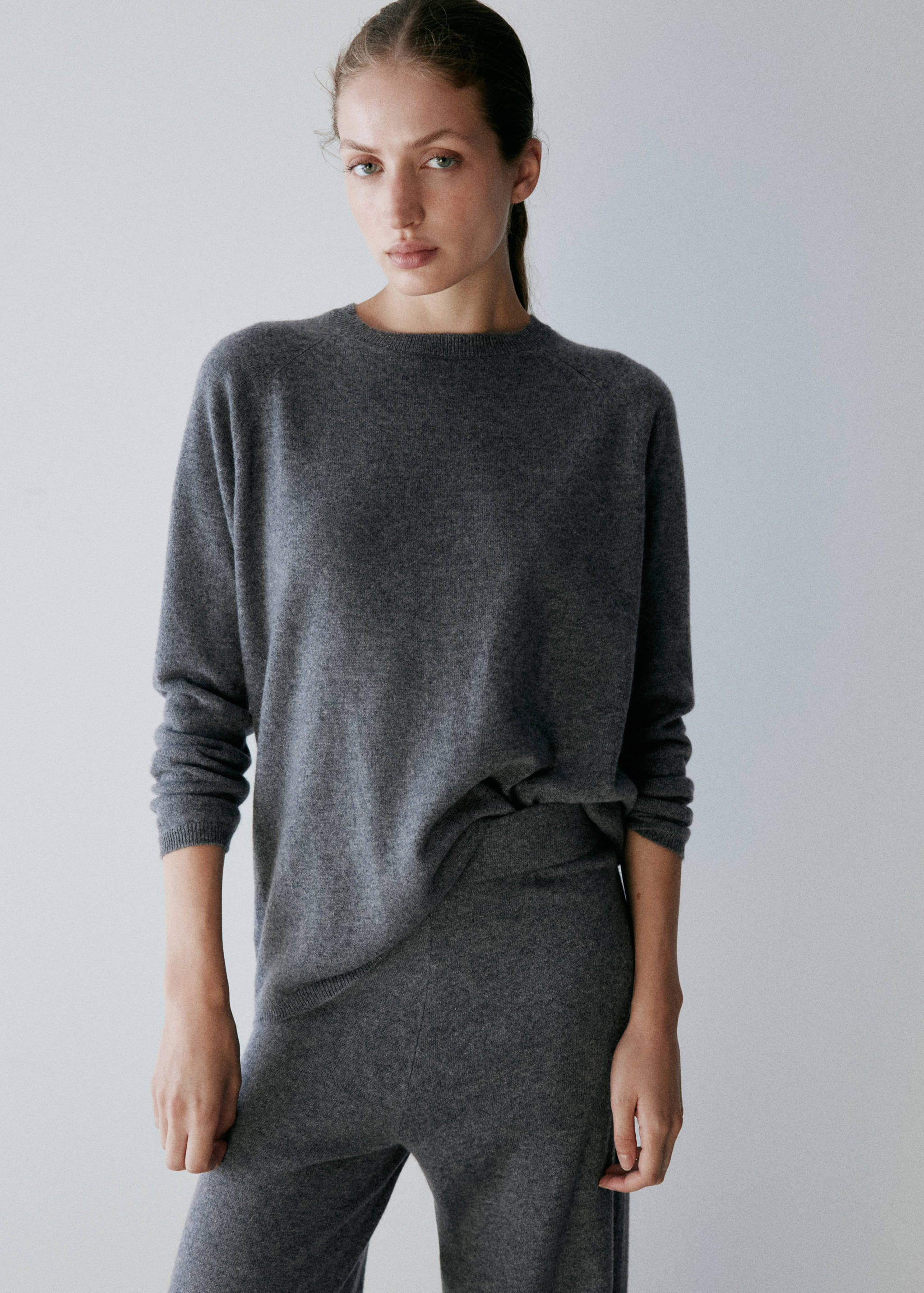 Pull-over 100 % cachemire - Plan moyen