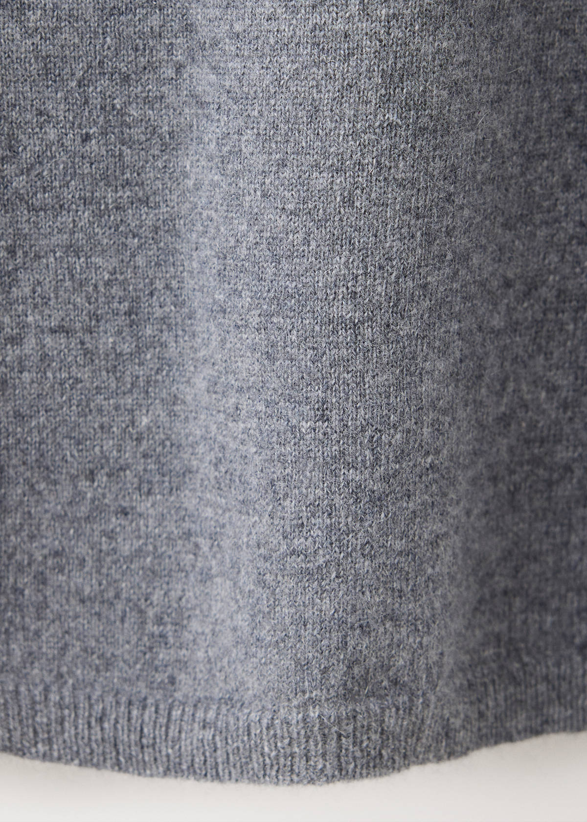 100% cashmere sweater — Grey