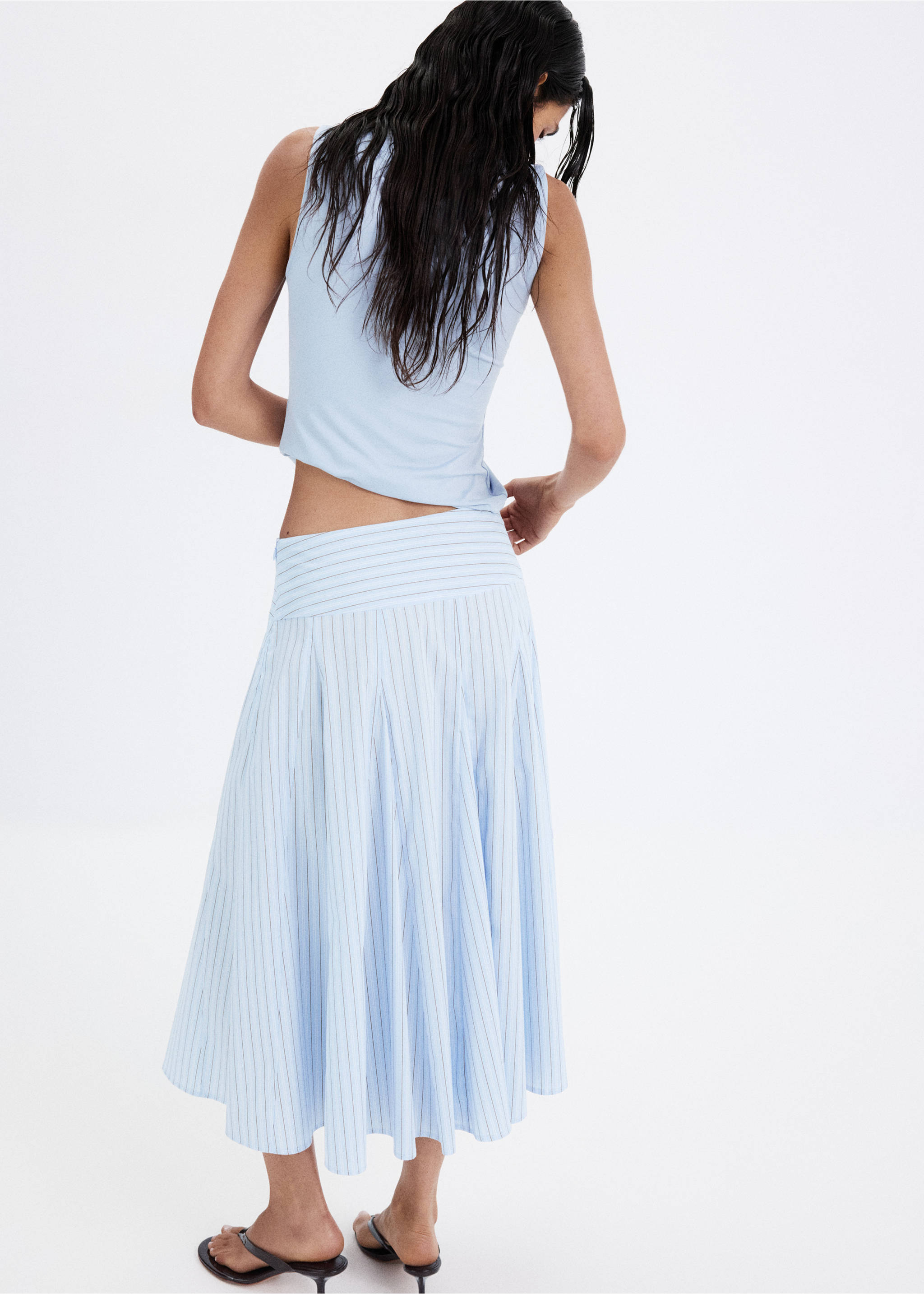 Jupe midi rayures - Verso de l’article, Bleu ciel. Ref: 37062901-00.