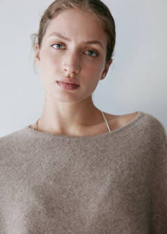 100% cashmere cape — Beige 4