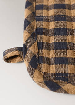 Two-tone checked cotton oven mitt — Mustard 2