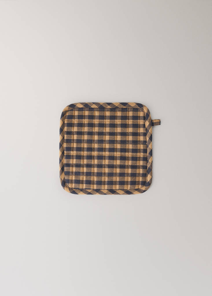 Two-tone checked cotton oven mitt — Mustard