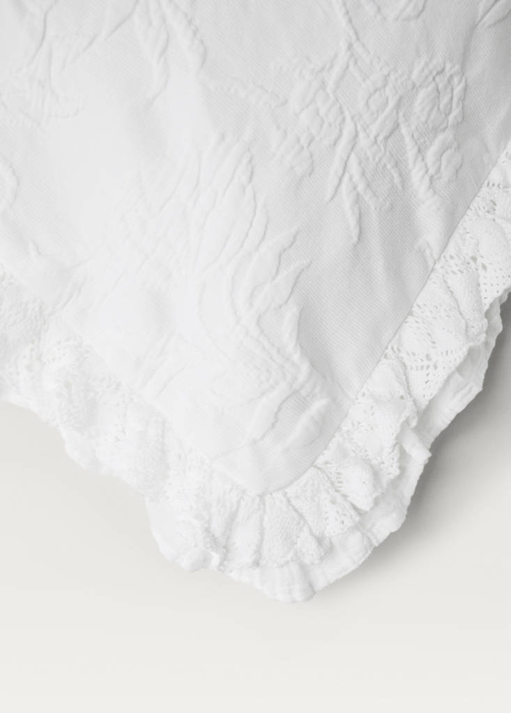 Jacquard cotton floral pillowcase 50x50 cm — White