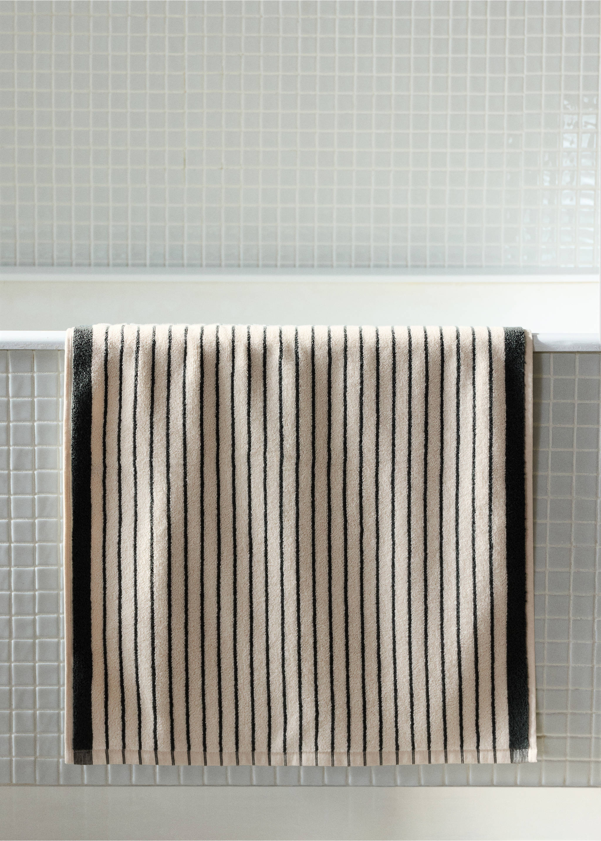 100% cotton striped bath mat - General plane, Petrol Blue. Ref: 37062930-00.
