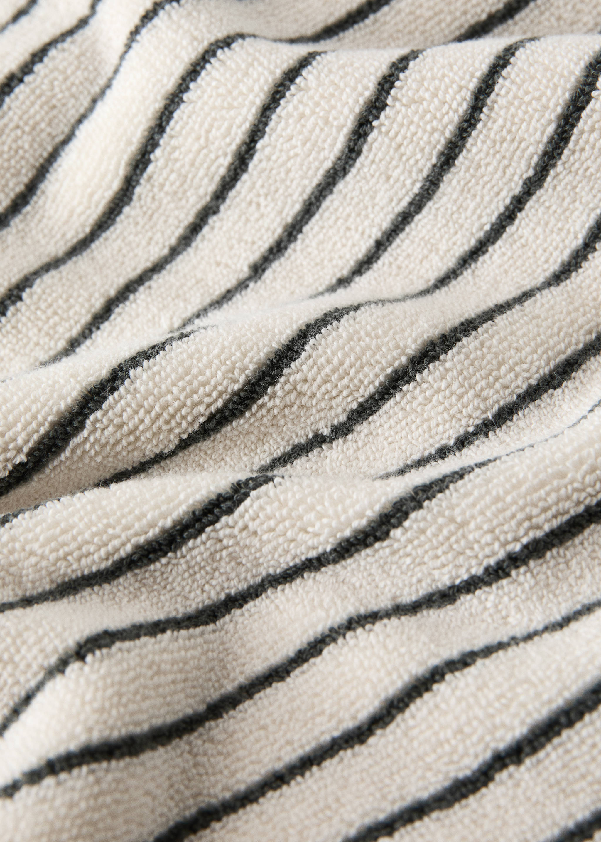 100% cotton striped bath mat - Details of the article 1
