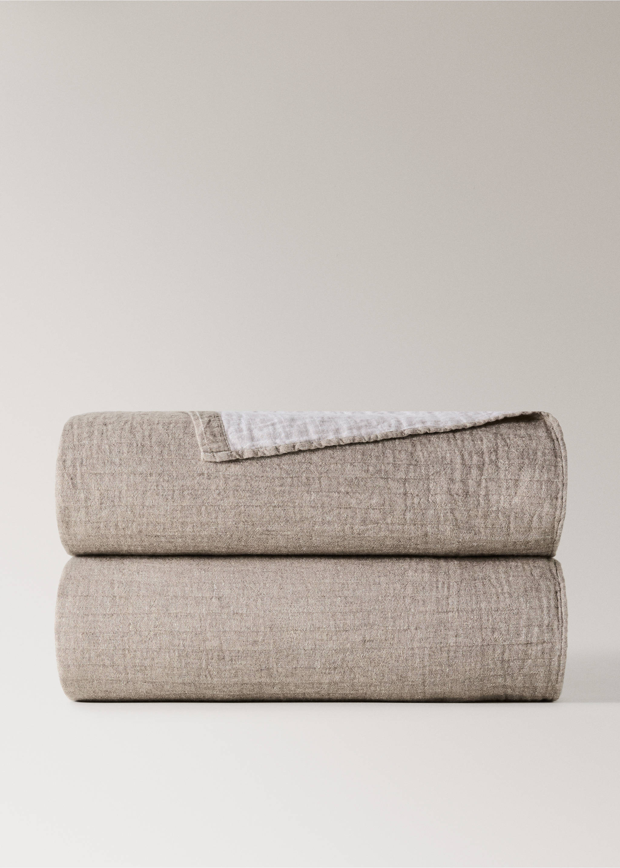 Premium quality linen and wool blend bedspread for 135/140/150 cm beds - Article without model, Sand. Ref: 37062934-00.