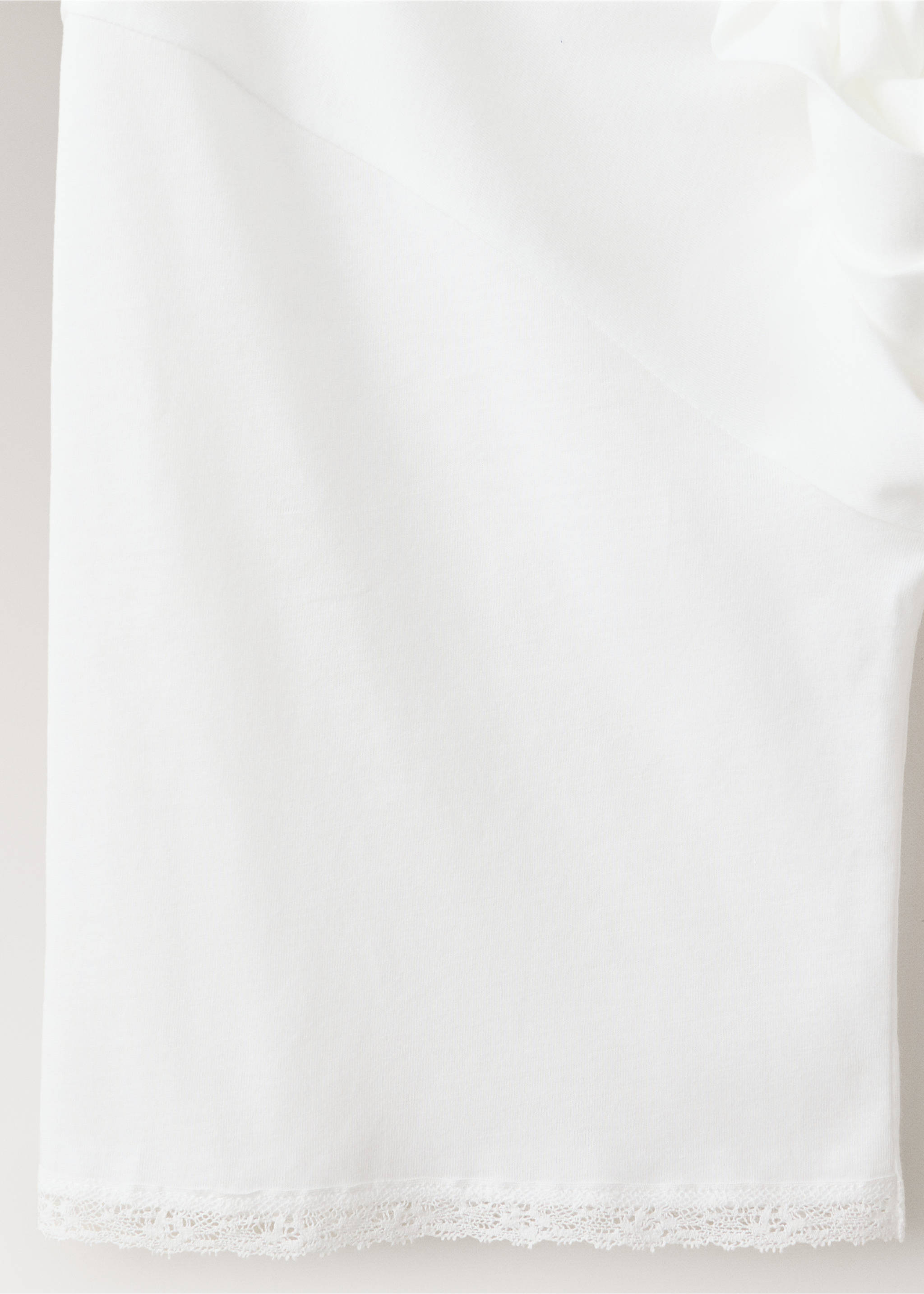 Cotton robe with lace - Details of the article 0, White. Ref: 37062936-00.