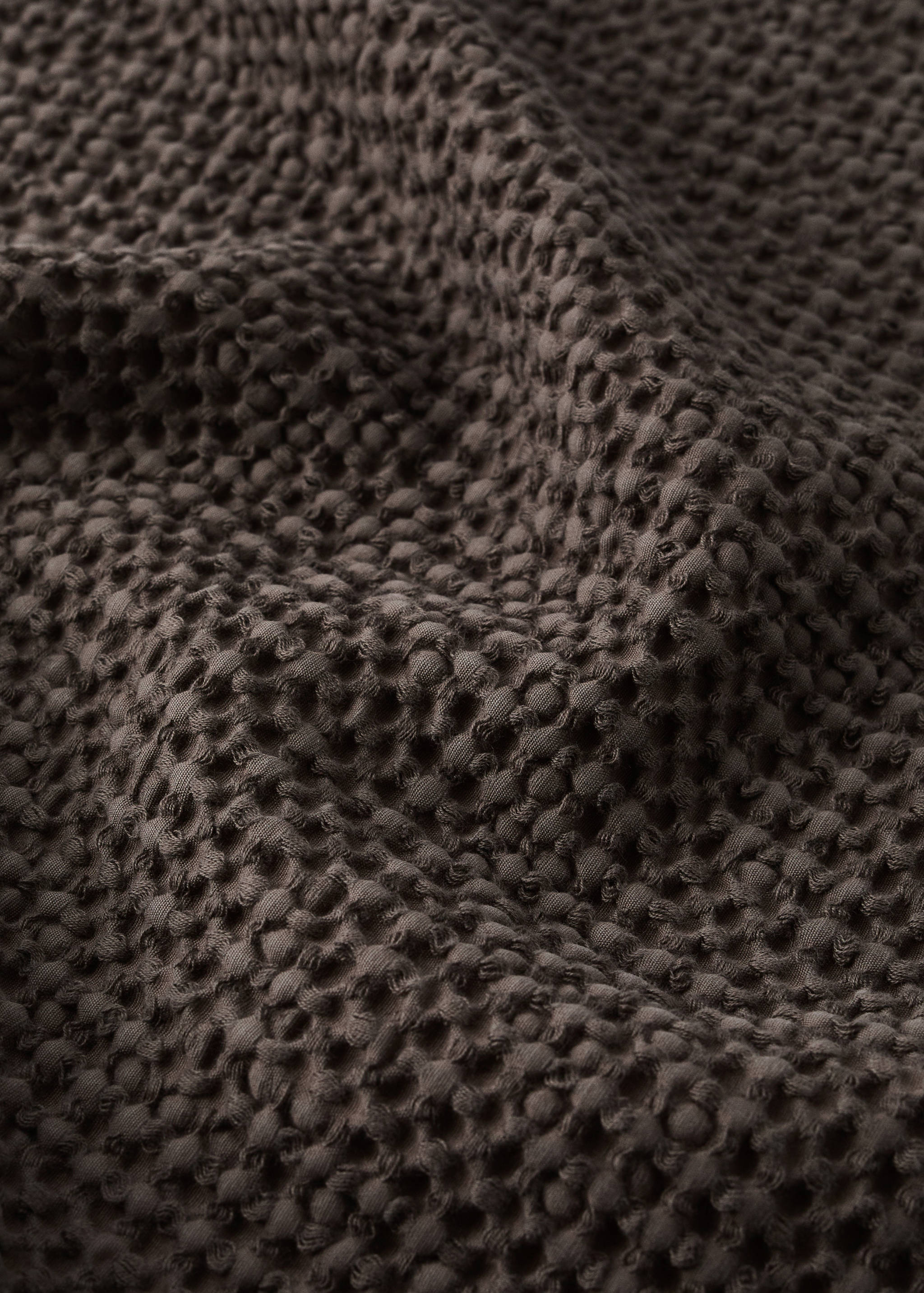 Garment dyed cotton bedspread for bed sizes 135/140/150 cm - Details of the article 1