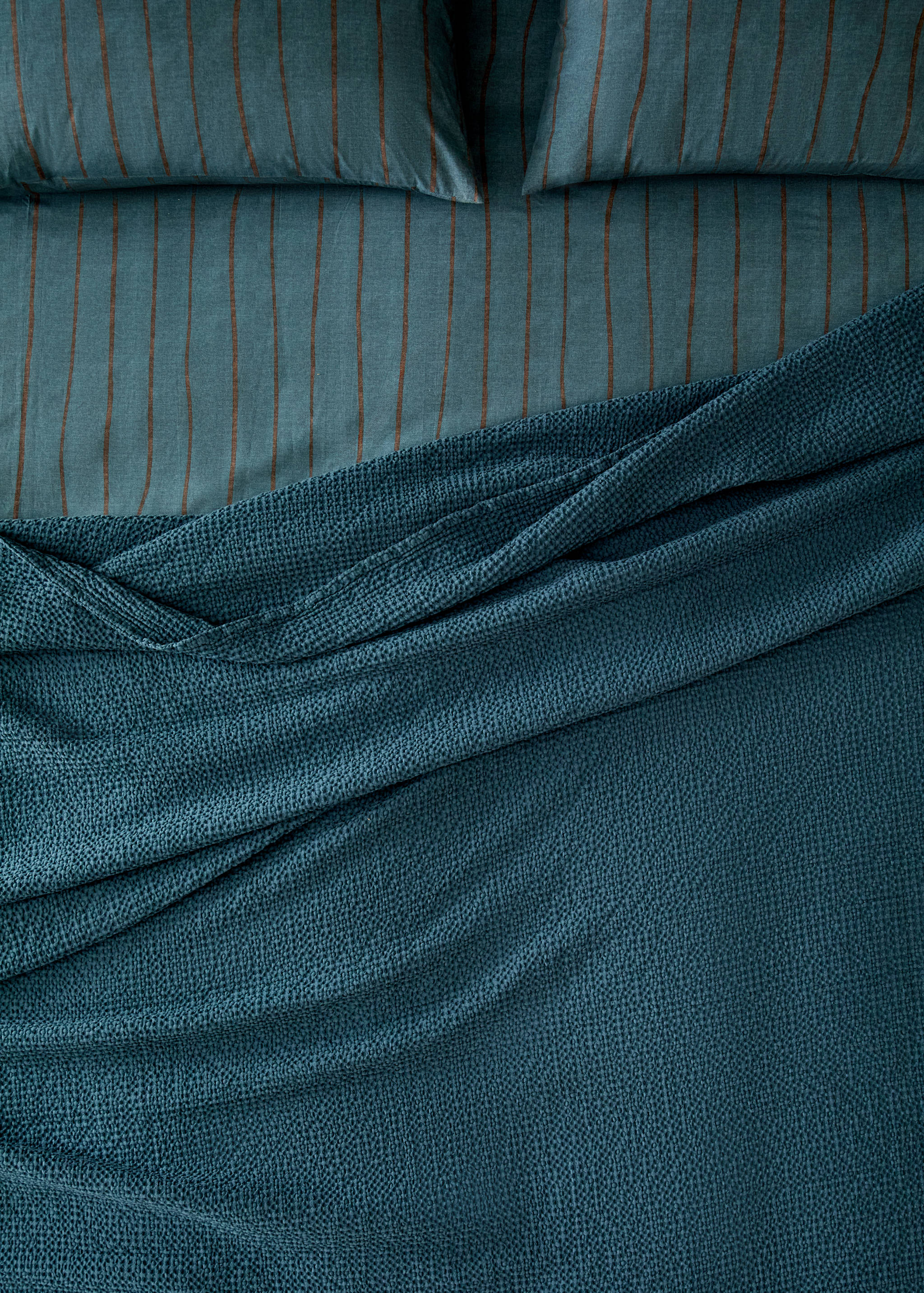 Garment dyed cotton bedspread for bed sizes 135/140/150 cm - Details of the article 7