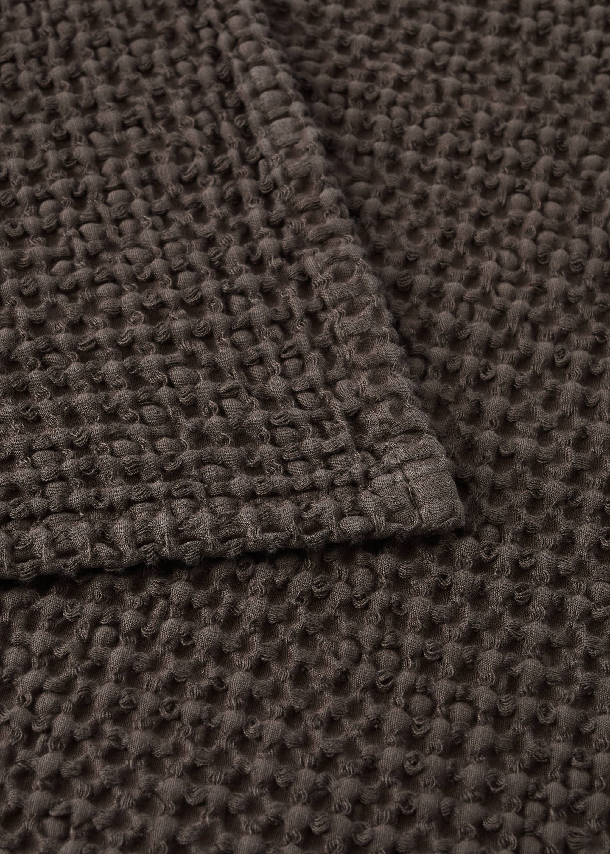 Garment dyed cotton bedspread Bed 180/200 cm - Details of the article 2