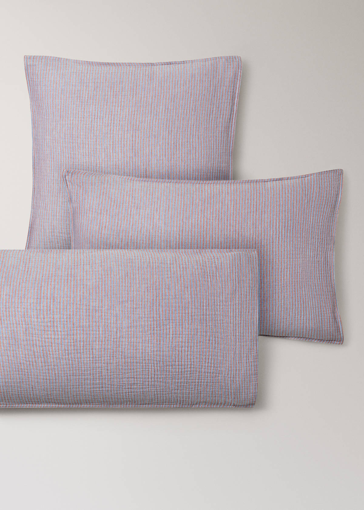 Two reversible striped cotton gauze pillowcases 60x60cm — Medium Pink
