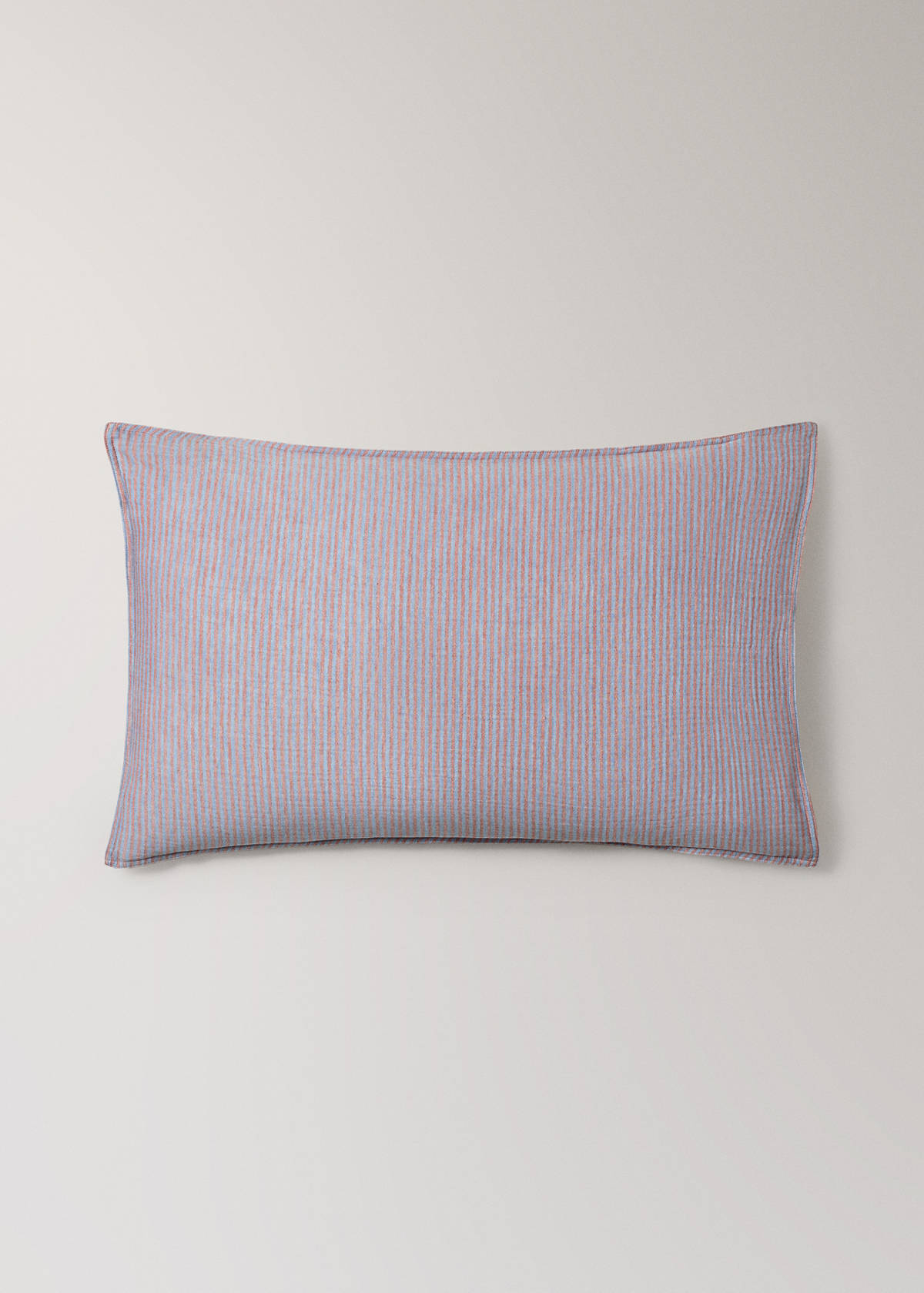 Two reversible striped cotton gauze pillowcases 50x75 cm — Medium Pink
