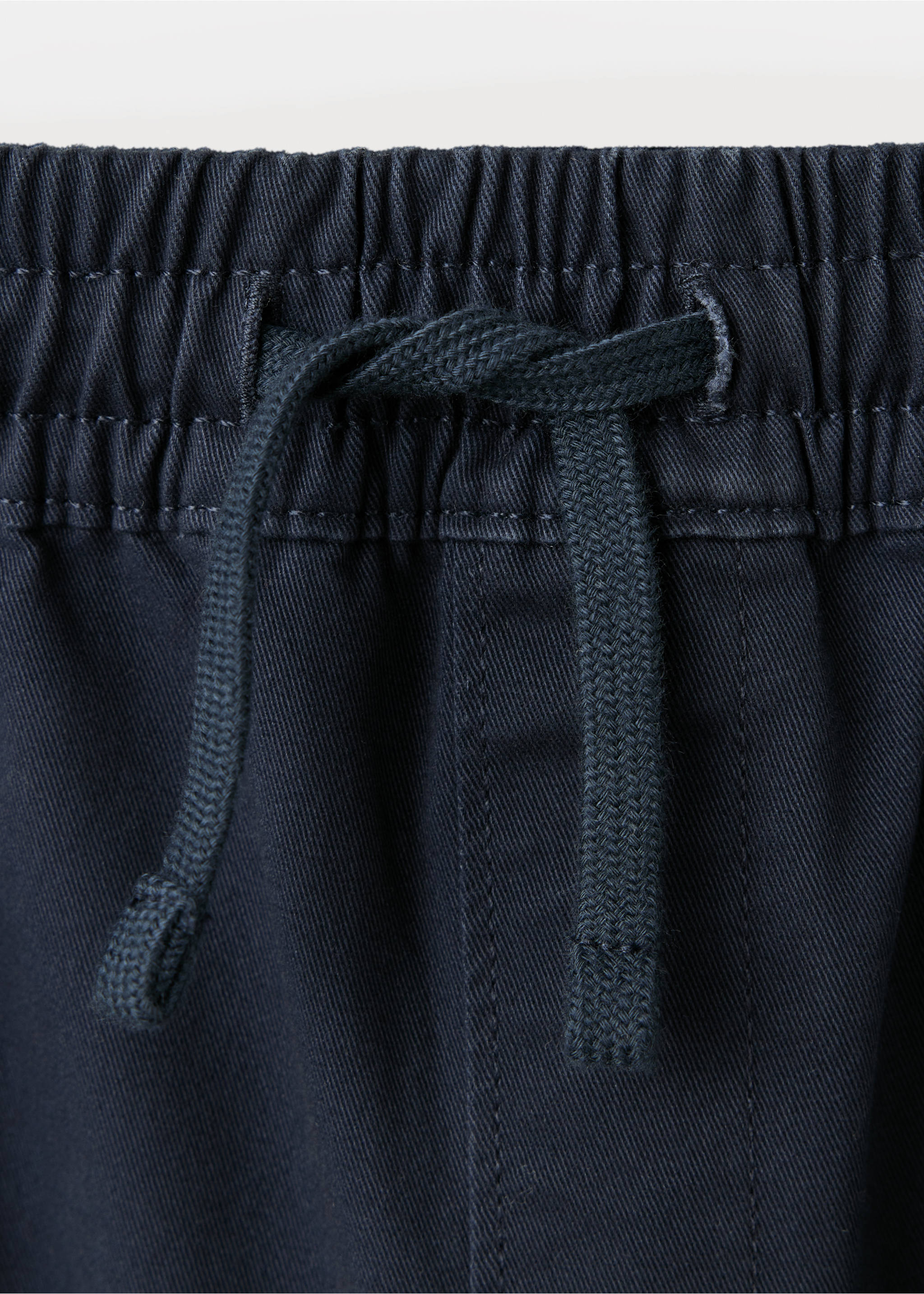 Cotton jogger-style trousers - Details of the article 8, Navy. Ref: 37063274-00.