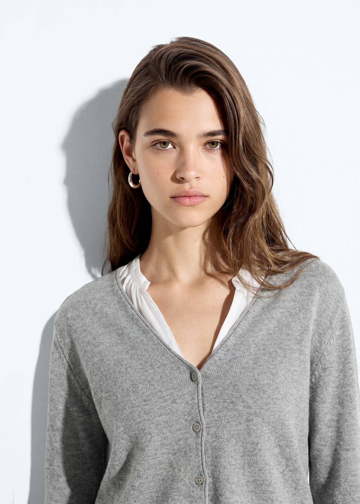 V-neck knitted cardigan — Medium Heather Grey