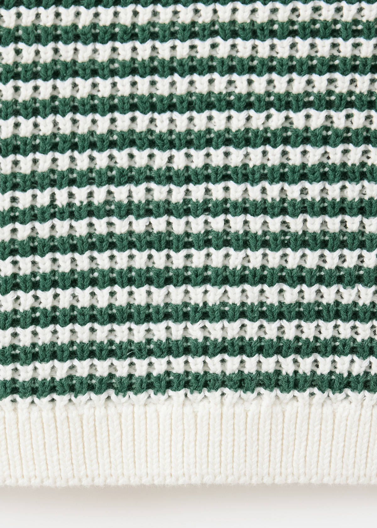 Striped knitted gilet — Green