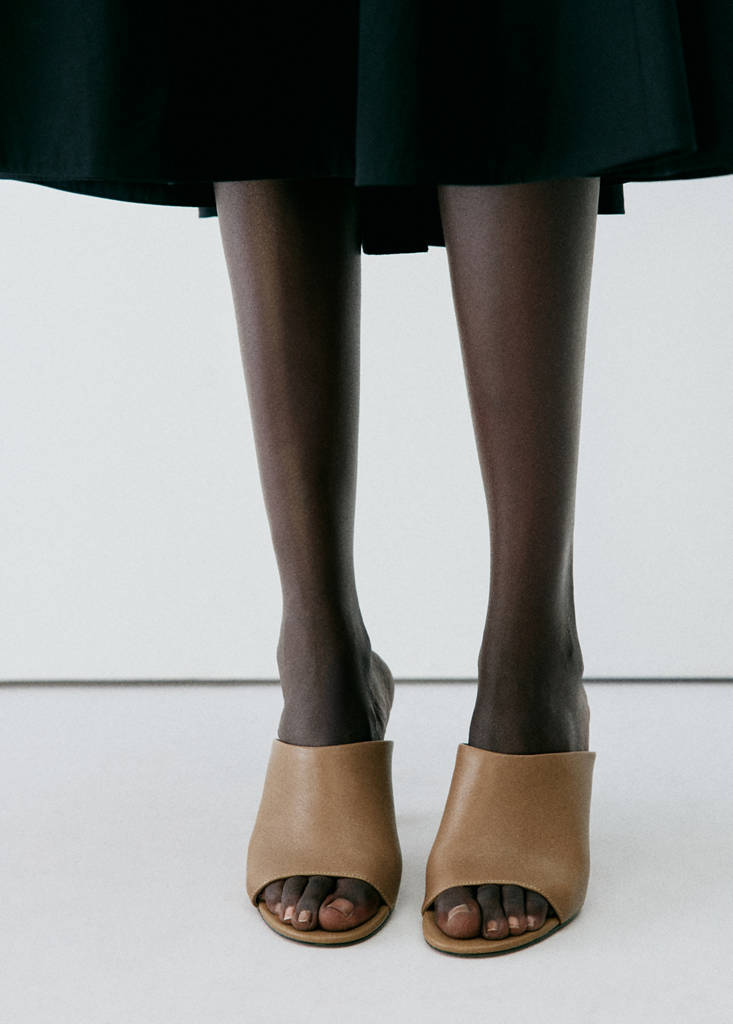 Heel leather sandals — Khaki