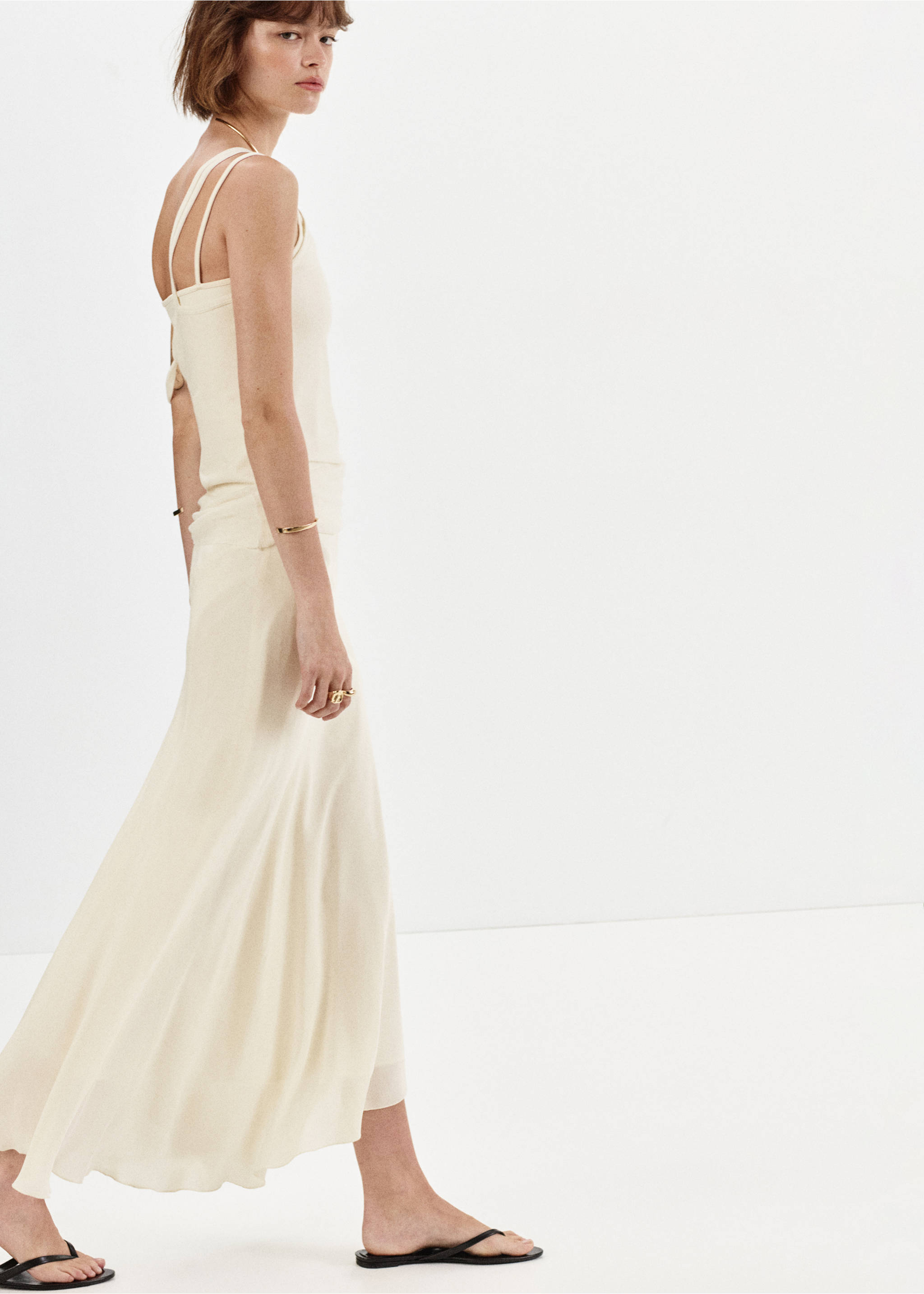 Asymmetric midi skirt - Details of the article 3, Off White. Ref: 37063319-00.