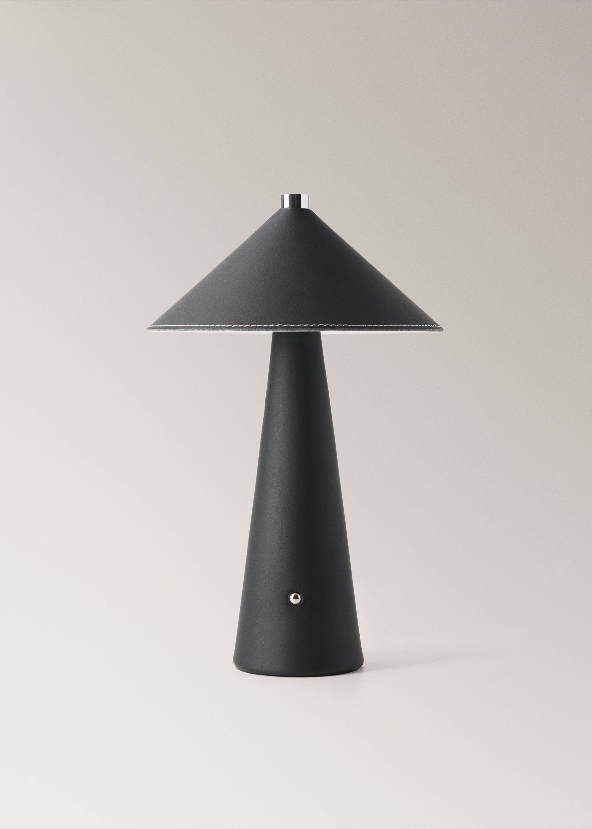 Cordless leather lamp - Article without model, Black. Ref: 37063859-00.