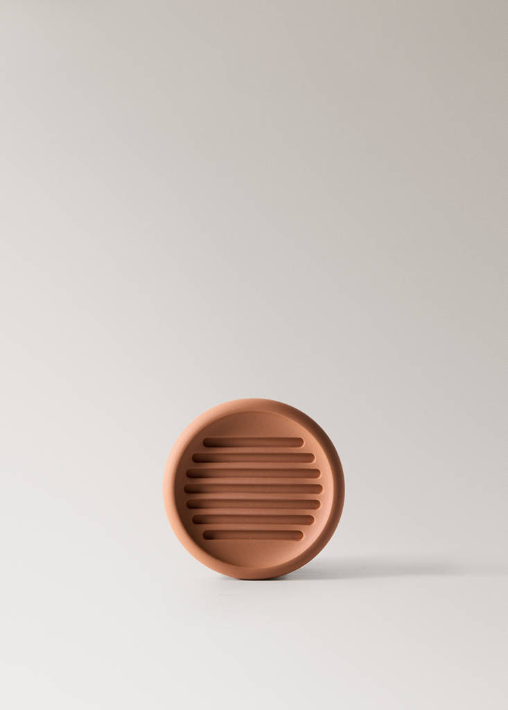 Striped resin soap dish — Ochre