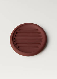 Striped resin soap dish — Maroon 2