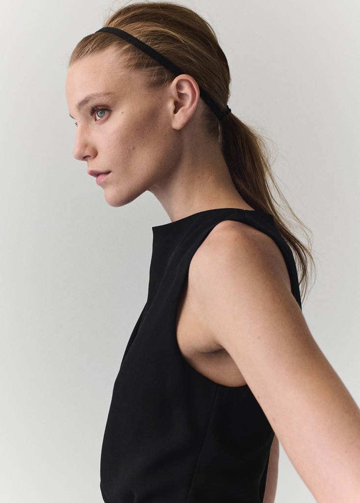 Straight-fit jumpsuit with belt — Black