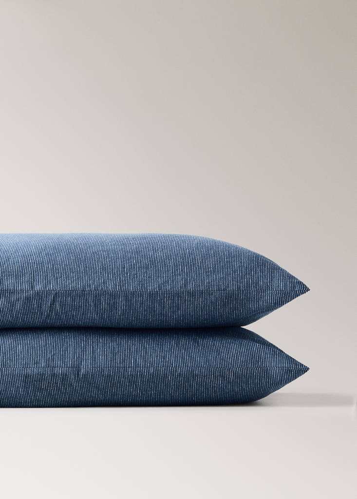 Two linen-cotton blend striped pillowcases 50 x 75 cm — Indigo Blue