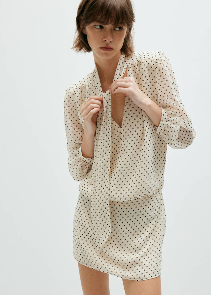 Polka dot dress with foulard detail — Ecru