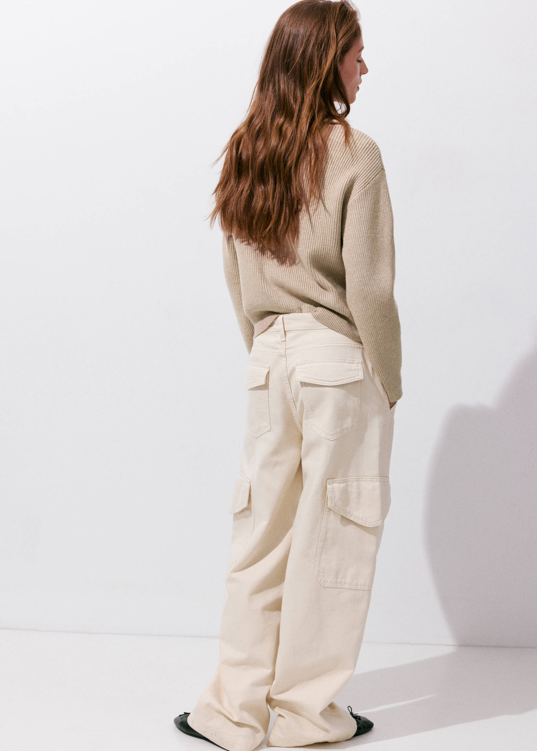 Sweater with contrasting zip collar - Reverse of the article
