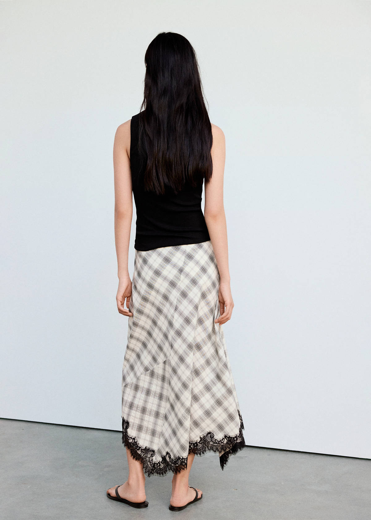 Fitted fine-knit top — Black