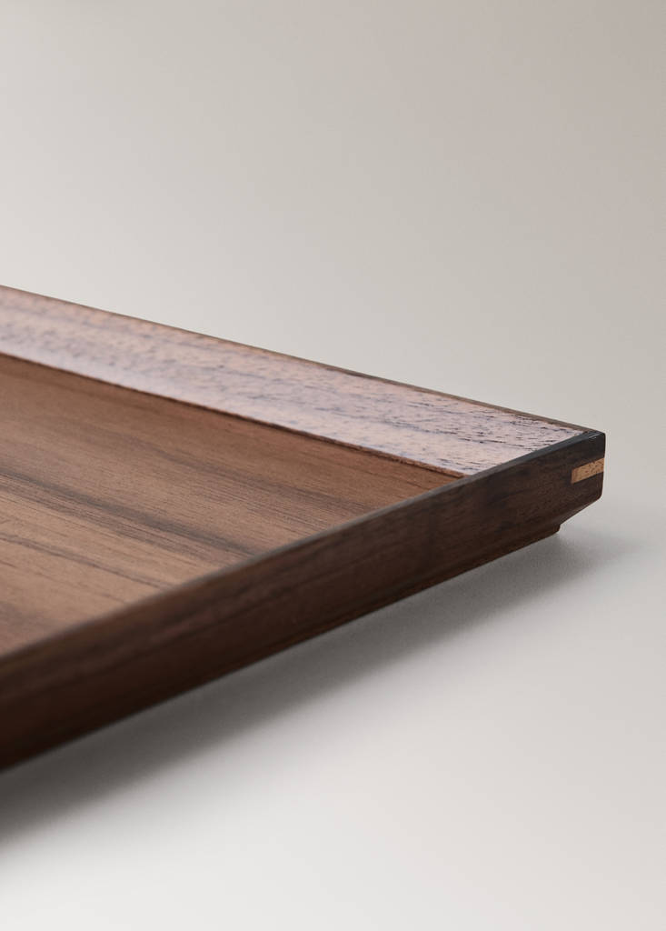 Walnut tray — Brown