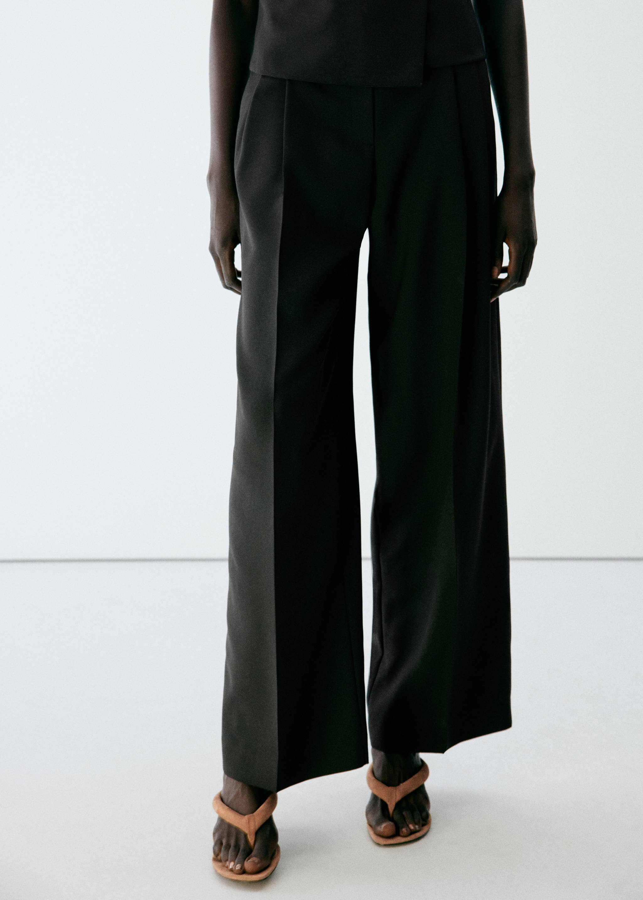 Pantalon droit pinces - Plan moyen