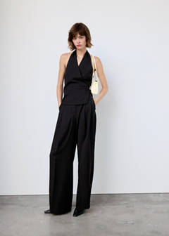 Straight-fit pleated trousers — Black 9