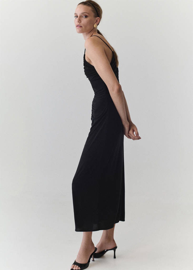 Ruched V-neck dress — Black